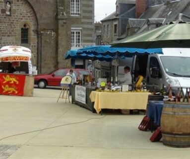 Marché d'art, terroir, foire aux vins et vide-greniers