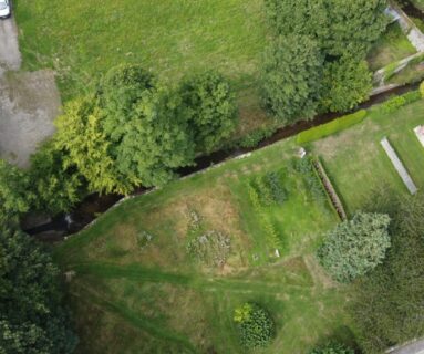 Travaux de restauration de cours d’eau dans le parc du château de Flers